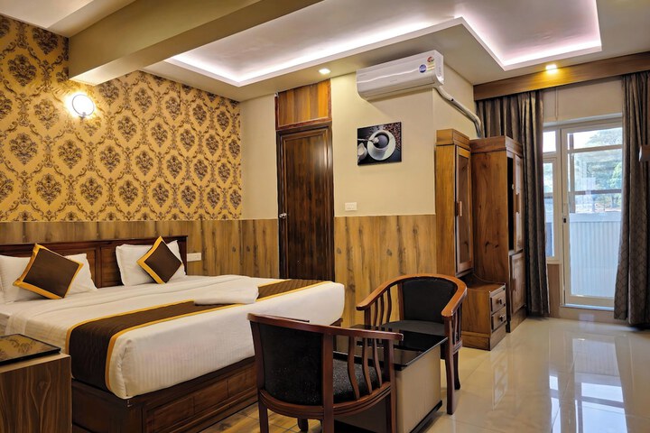 Room 42 of 135