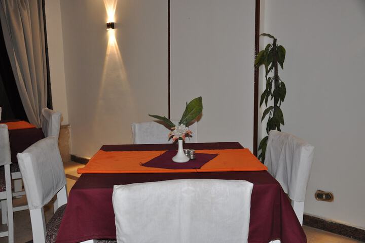 Dining 59 of 73