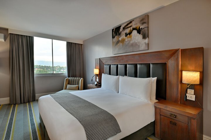 Room 43 of 114