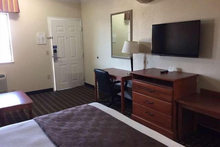 Room 21 of 45