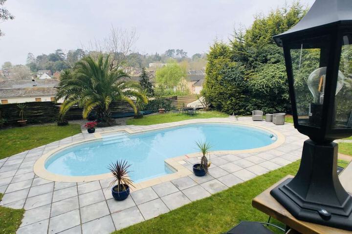 Pool 30 of 58