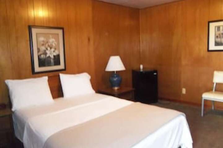 Room 46 of 111