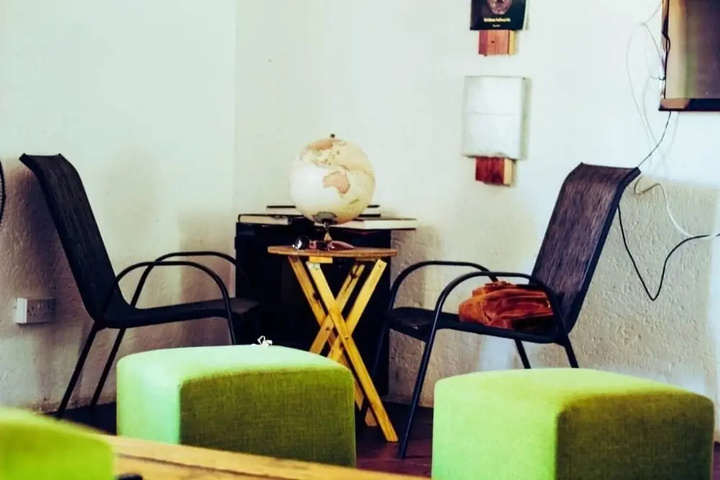 Room 9 of 24