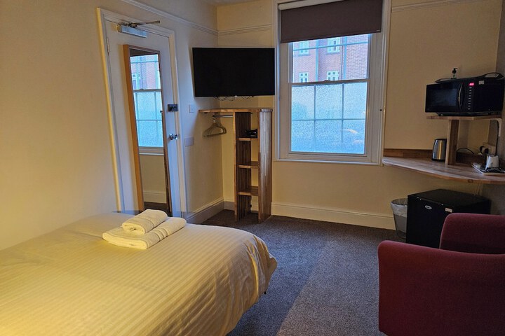 Room 51 of 92