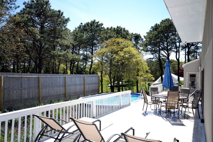 Terrace/Patio 13 of 19