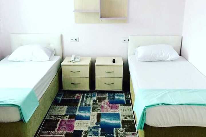 Room 15 of 27