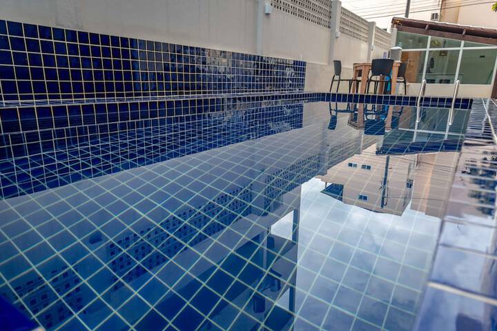 Pool 52 of 82