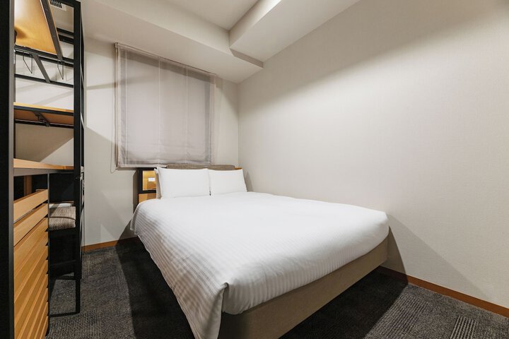 Room 21 of 41