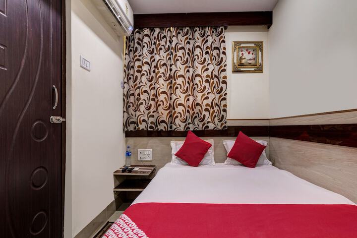 Room 18 of 24