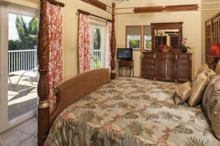 Room 12 of 22