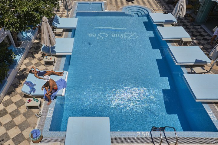 Pool 219 of 277