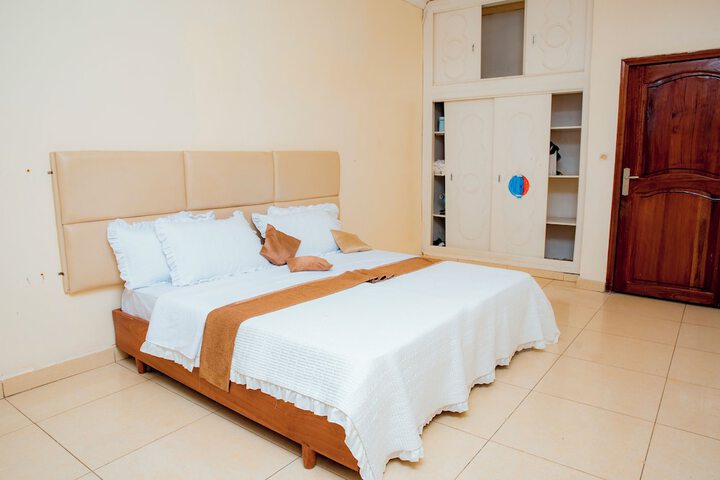 Room 20 of 92