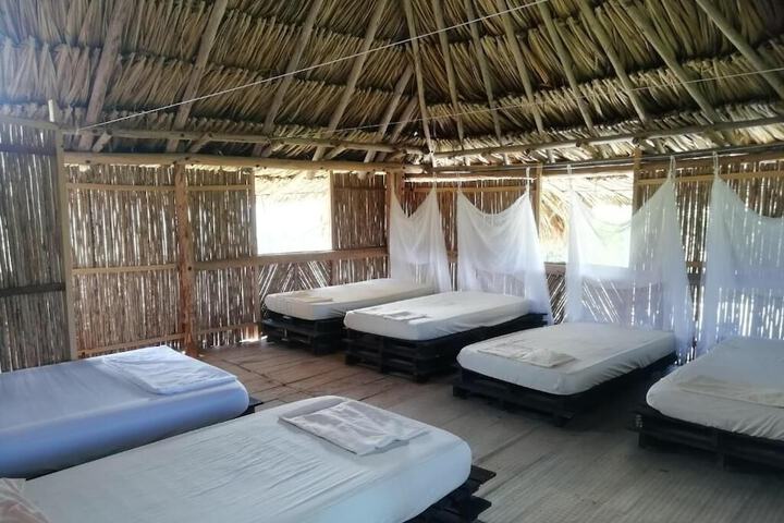Room 3 of 27