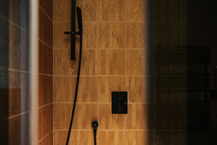 Room 65 of 168