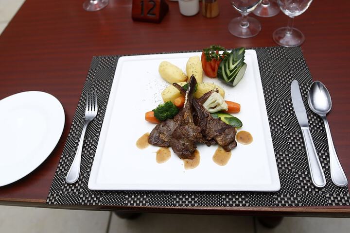 Dining Photos