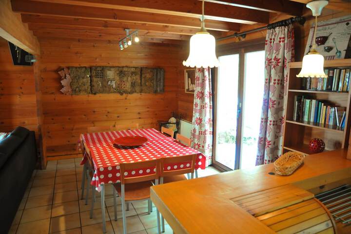 Room 5 of 20