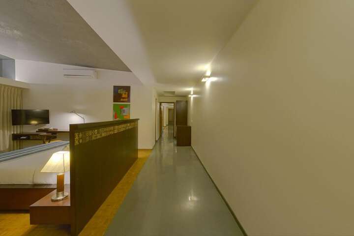 Ballroom/Hall 20 of 32
