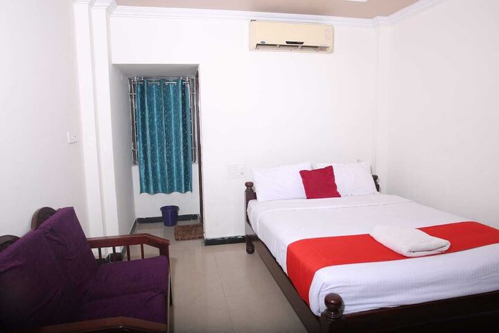 Room 5 of 15