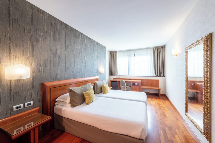 Room 20 of 58