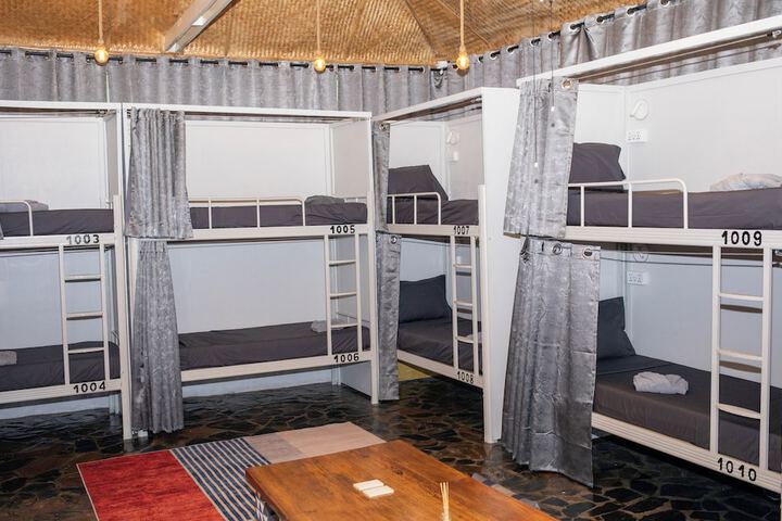 Room 17 of 96