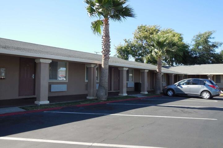 Americas Best Value Inn Antioch