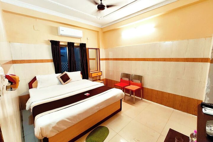 Room 17 of 22