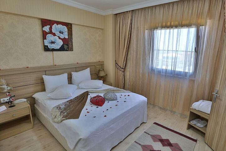Room 3 of 19