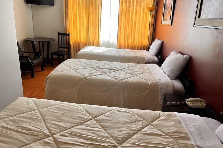 Room 8 of 8
