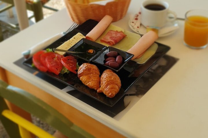 Breakfast/Coffee Service 42 of 53