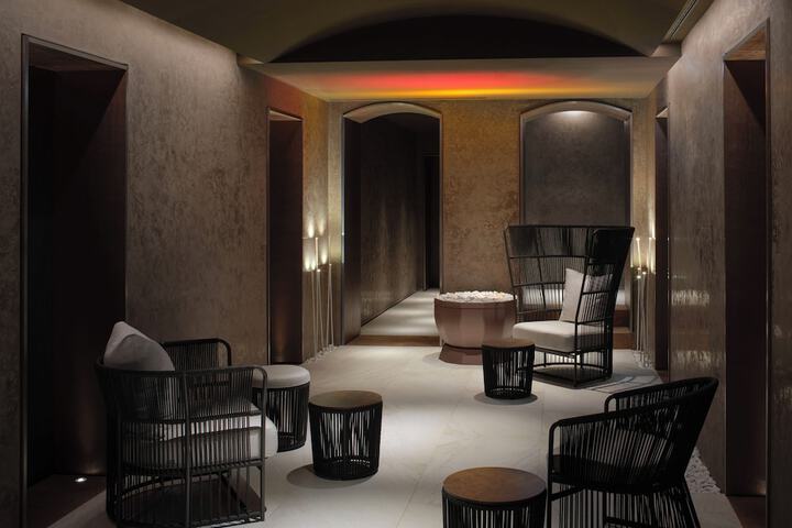Spa 56 of 70