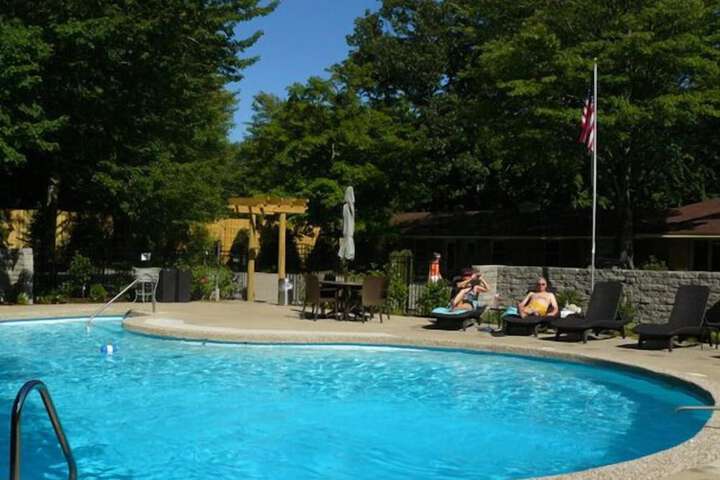 Pool 15 of 25
