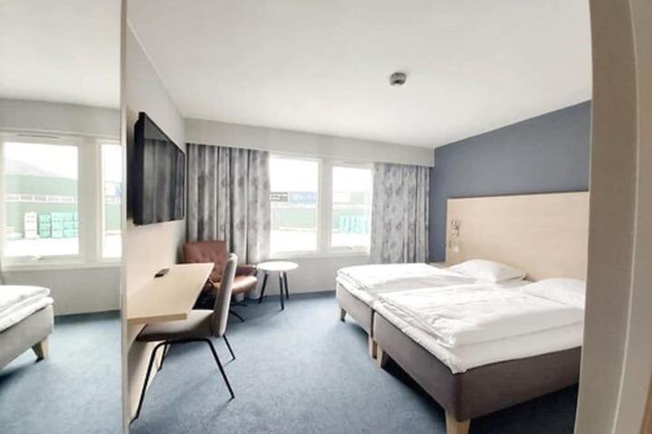 Room 9 of 41