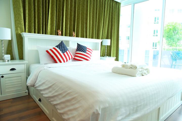 Room 26 of 294