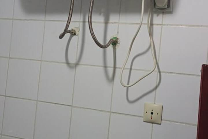 Room 20 of 34
