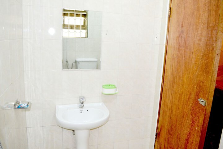 Room 20 of 27