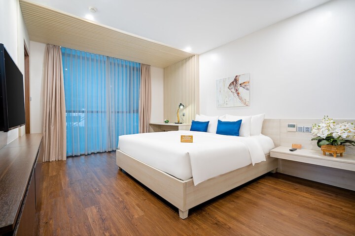 Room 31 of 203