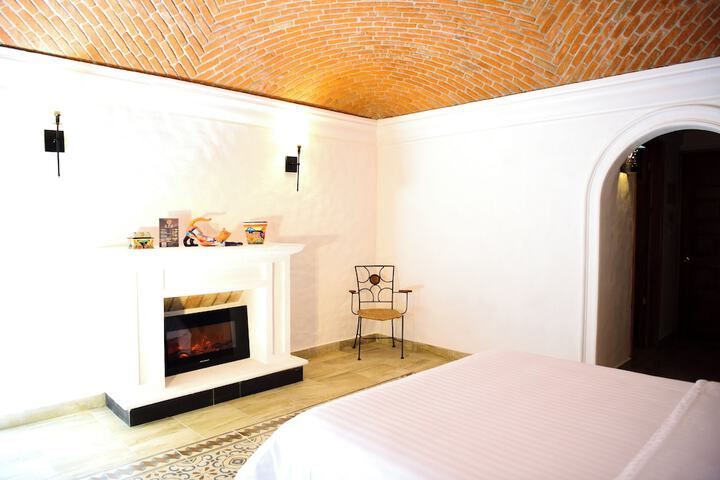 Room 20 of 149