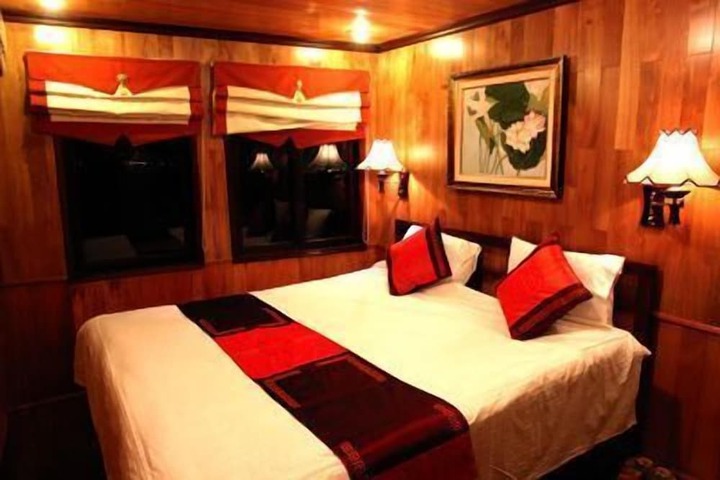 Room 21 of 35