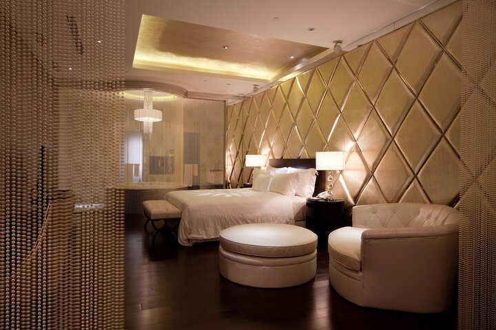 Room 13 of 57