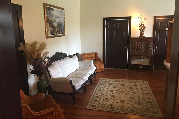 Hotel Interior 4 of 104