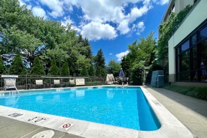 Hotel with Pool