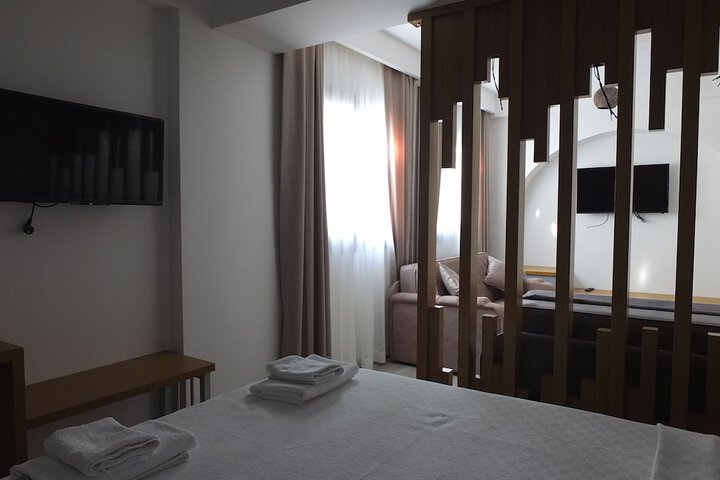 Room 20 of 74
