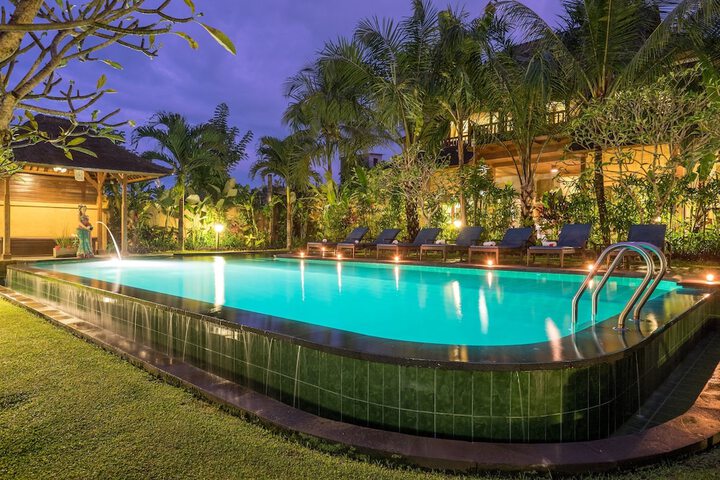 Pool 37 of 72