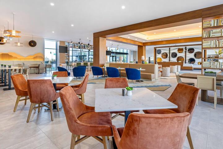 Guest Lobby