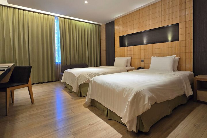 Room 16 of 56