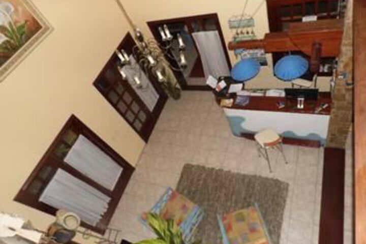Room 13 of 21