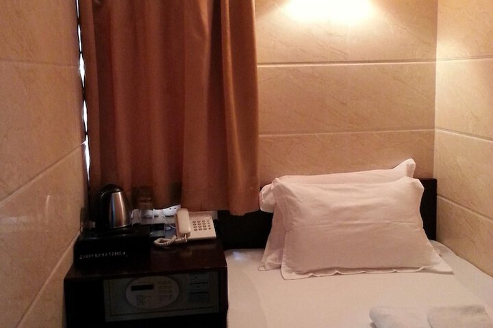Room 25 of 78