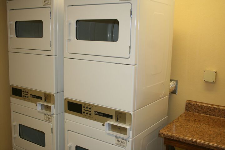 Room 62 of 71