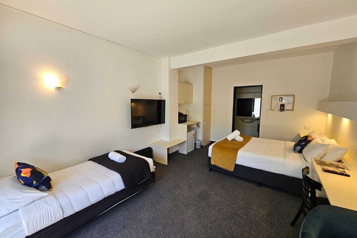 Room 13 of 53