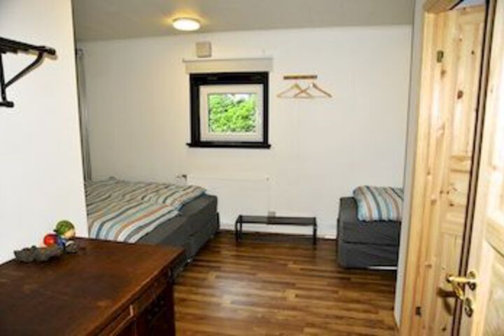 Room 18 of 42